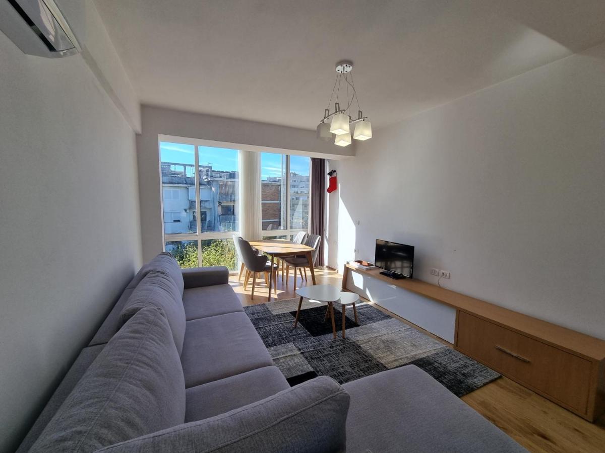 Shkodra Center Apartment Luaran gambar